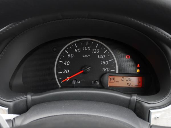 走行距離 メーター 修理 変更 設定 EEP ロム 取付 距離設定（国産車、外車、バイク等 スピードメーターにも対応） 走行距離 メーター 修理 変更 設定 EEP ロム 取付 距離設定（国産車